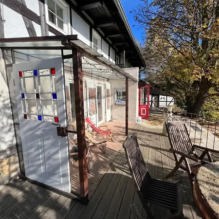 Dom Po Schodkach * Wlen