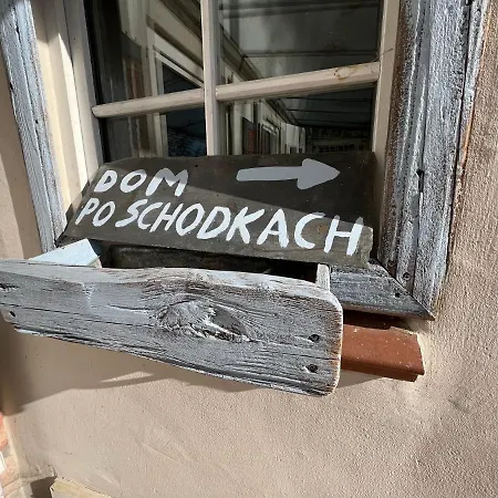 Dom Po Schodkach
