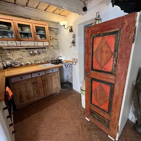 Dom Po Schodkach Villa *