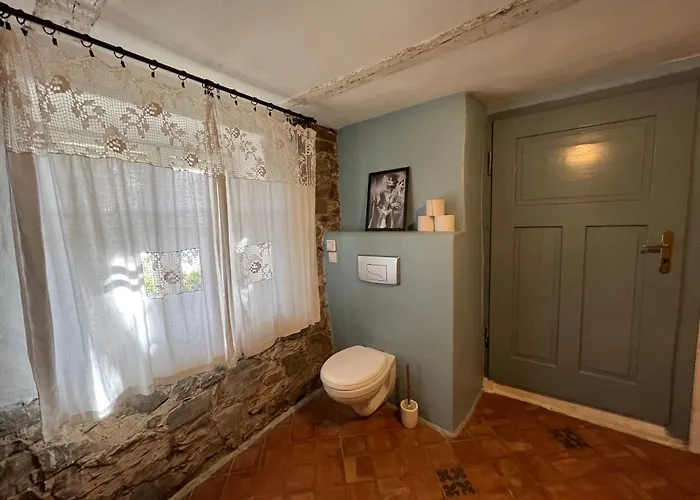 Dom Po Schodkach Villa Wlen