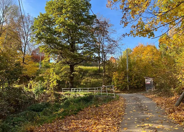 Dom Po Schodkach * Wlen